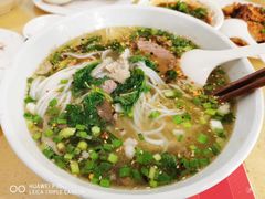 -桥香园云南过桥米线(金马碧鸡店)