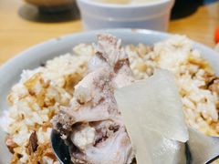 -红猪卤肉饭(大西洋美食城店)