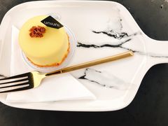 -UNI UNI(环亚凯瑟琳店)