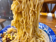 -赖扁担重庆小面(虎山路店)