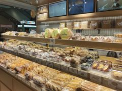 -小飞象面包公社(珠江路金鹰店)