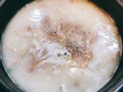 牛肉雪浓汤-神仙雪浓汤(明洞店)