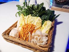 季节鲜菌蔬菜拼盘-最品火锅