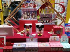 -泡泡玛特POPMART(万柳华联店)