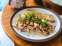 烤三文鱼沙拉-O'mills Sourdough Bakery&Bistro(永嘉路店)