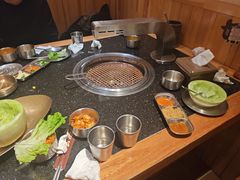 -韩烧牛中牛·甄选黑牛烤肉(黑金店)