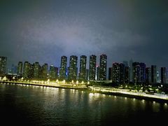 -南京眼步行桥