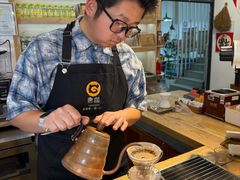 -唐咖精品咖啡(大理古城手冲店)