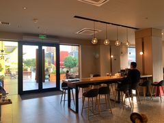 -星巴克臻选(金桥国际店)