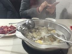 -粤潮牛肉火锅店(江南大道店)