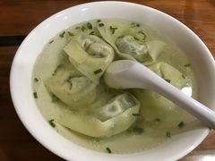 -潘国仙耳光馄饨(黄家阙路店)
