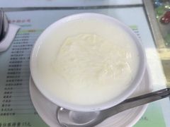 -义顺牛奶公司