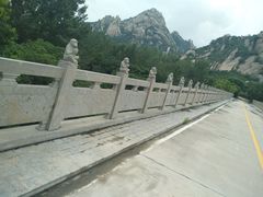 -嵖岈山风景区