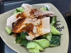 -亮亮面馆(经六路店)