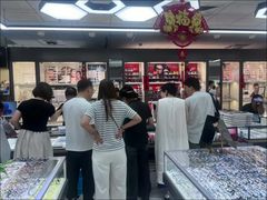 -华彬眼镜专业渐进配镜(潘家园店)
