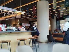 -星巴克臻选(上海合生汇1F店)