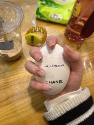 -沫儿·美甲美睫·半永久·皮肤管理