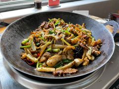 -牛八宝桂林米粉(八里庄店)