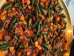 -有红鸡毛店·川菜(建设路店)