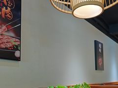 -汉城烤肉·黑金冠(华山路店)