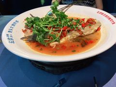 -坛宗剁椒鱼头(河西王府井店)