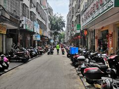 -琼大师东方烤乳猪(亚特兰蒂斯店)