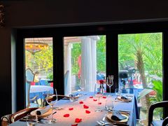 -弦月窗LUNETTE BY AMANDA(复兴路店)