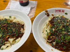 油泼炸酱刀削面-107粉铺