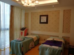 -悦芳庭美肤美体品牌集合店