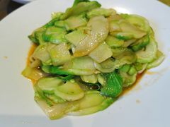 -赶海部落海鲜城(海阳路店)