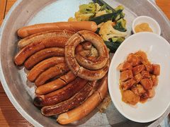 巴伐利亚香肠拼盘-Paulaner·德国帕拉娜自酿啤酒餐厅(海上世界店)