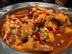 -胖哥俩肉蟹煲(湖滨银泰in77店)