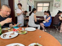 -铁东熏肉大饼铺