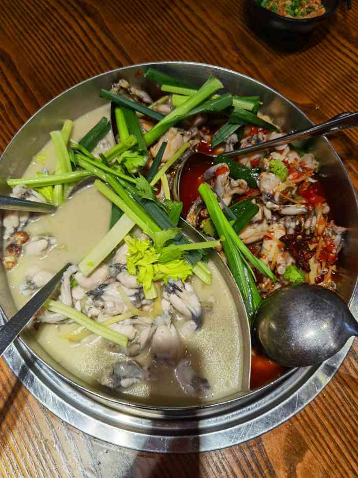 停车可以停在西平动漫城方便免费一锅到底证明口味很