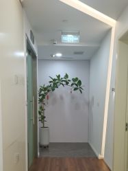 -颜蕾医美黄金微针水光美肤玻尿酸抗衰中心