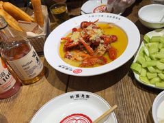 -叶派龙虾•招牌香辣蟹·海鲜(中海国际店)