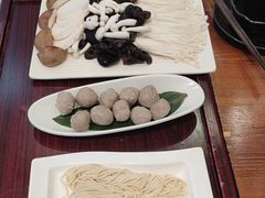 -八宝牛潮汕鲜牛肉火锅(净月店)