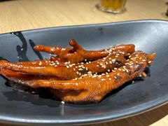 连骨头都不剩的鸡爪-佬肥猫(南翔印象城MEGA店)