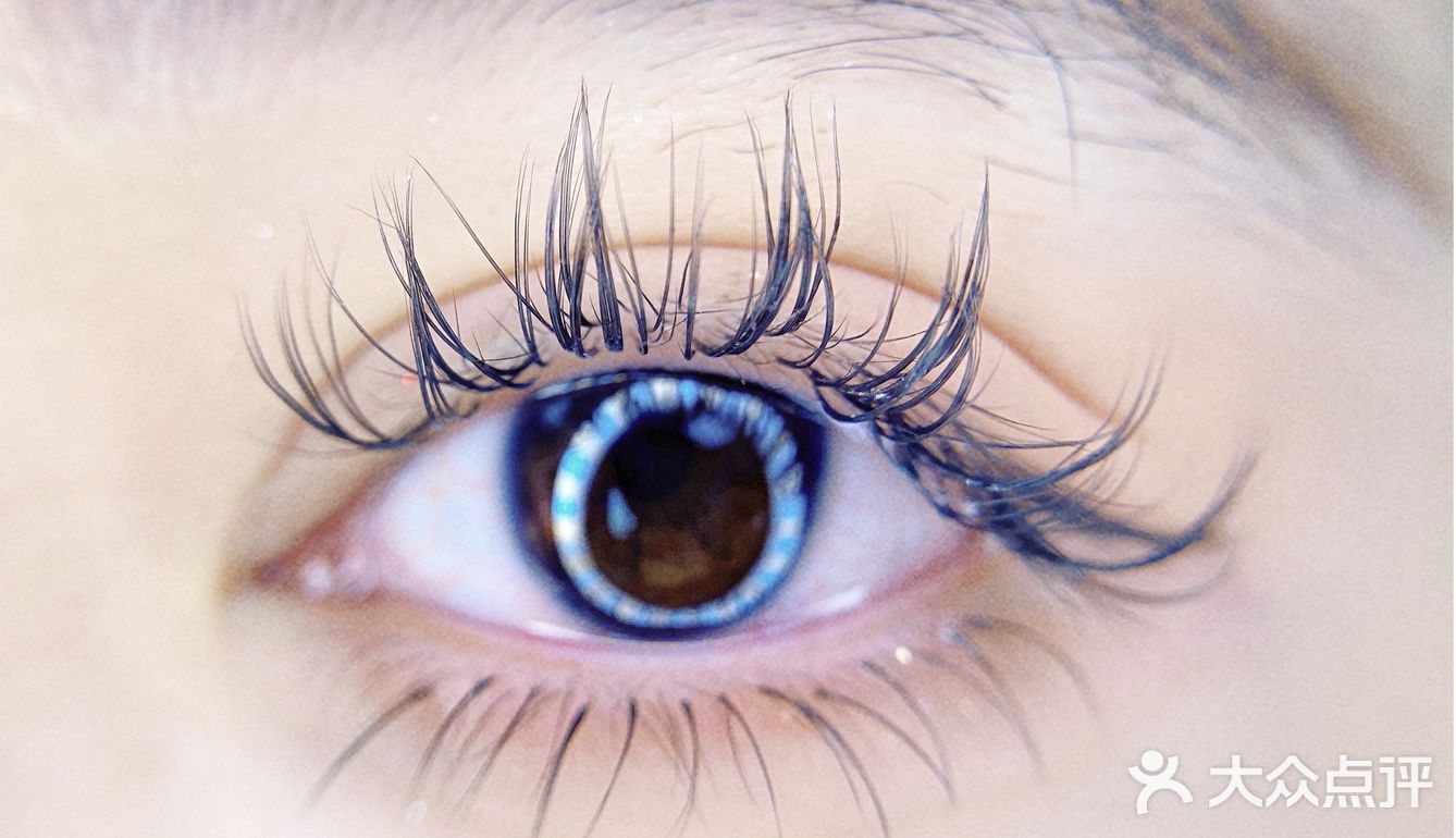 漫画眼睫毛嫁接 - 大众点评吃喝玩乐精选