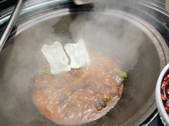 -挂旗柴锅鸡(蚌山区嘉年华店)