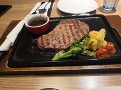 -必胜客(新中纬店)