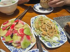 -老天桥酱肉烧饼夹肘子(天桥店)