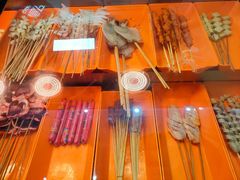 -万记麻辣烫国展总店