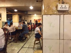 门面-邓莽子老火锅(中兴路总店)