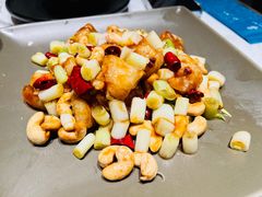 -本来精品川菜(嘉里中心店)