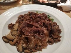 -必胜客(机场路店)