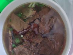 -黃牛牛肉面馆