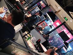 -彼酷哩活鱼现烤(中原万达店)