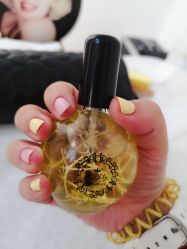 -雪奈传统美甲美睫