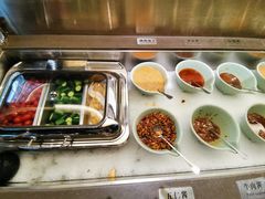 -捞王锅物料理(上海世茂广场店)